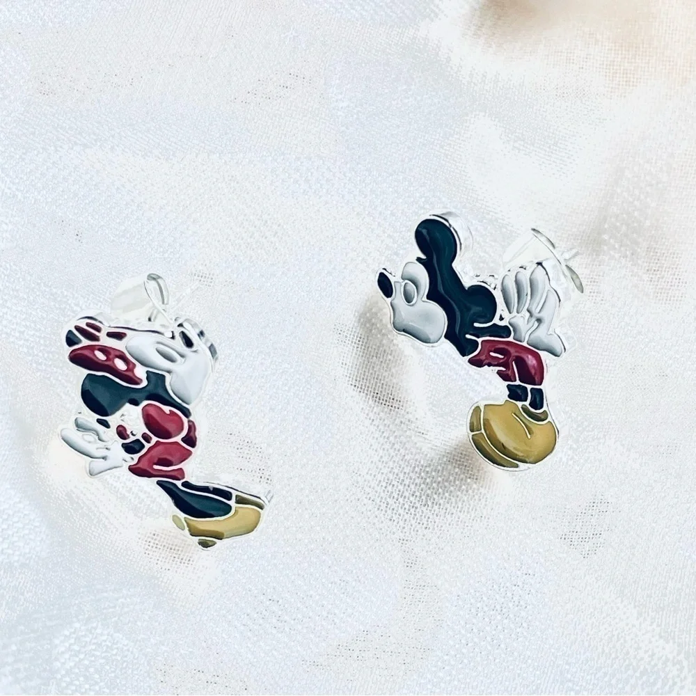 NWOT Disney Mickey Mouse and Minnie Earrings